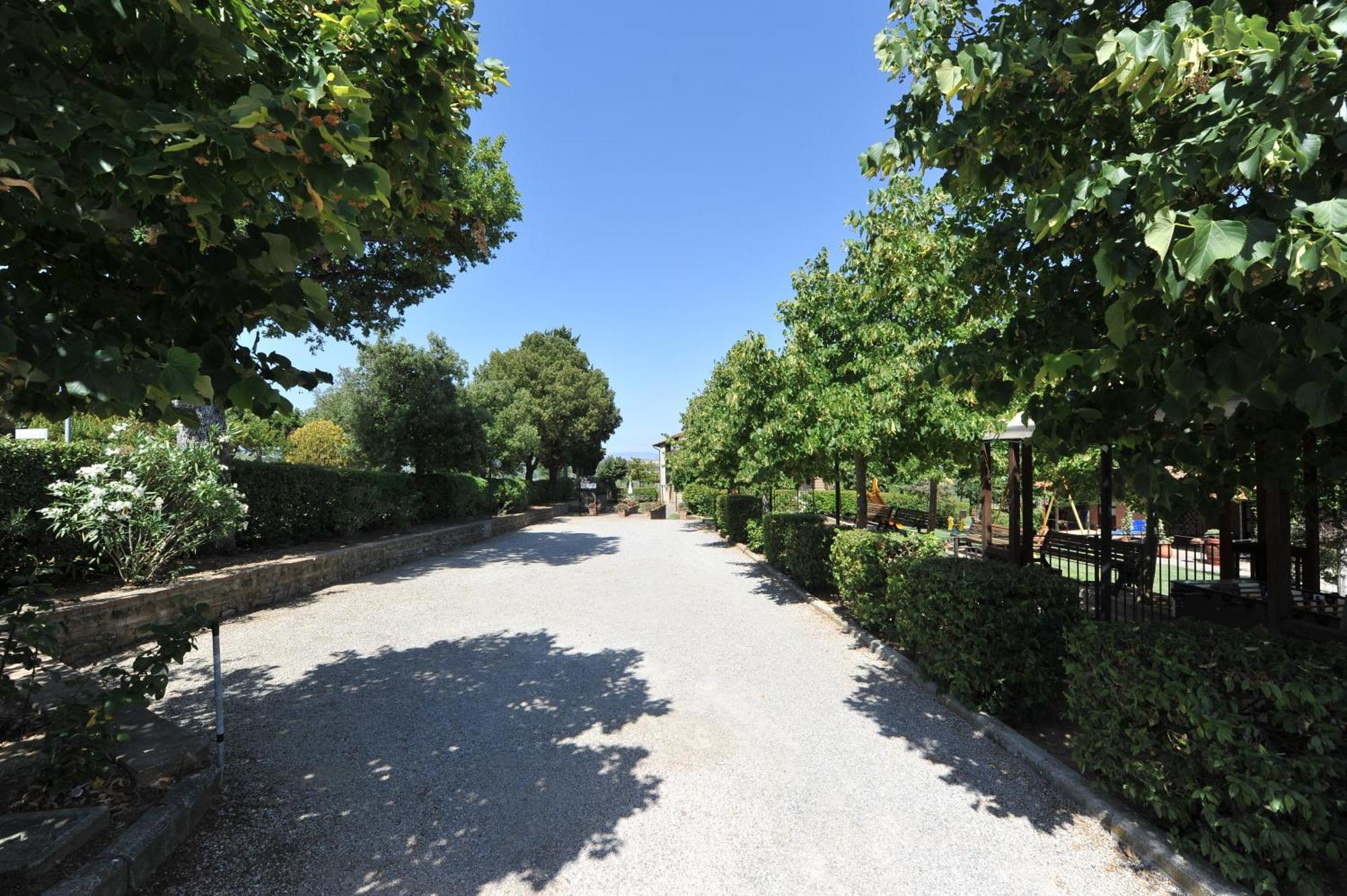Tenuta Badia '99 Paciano Esterno foto