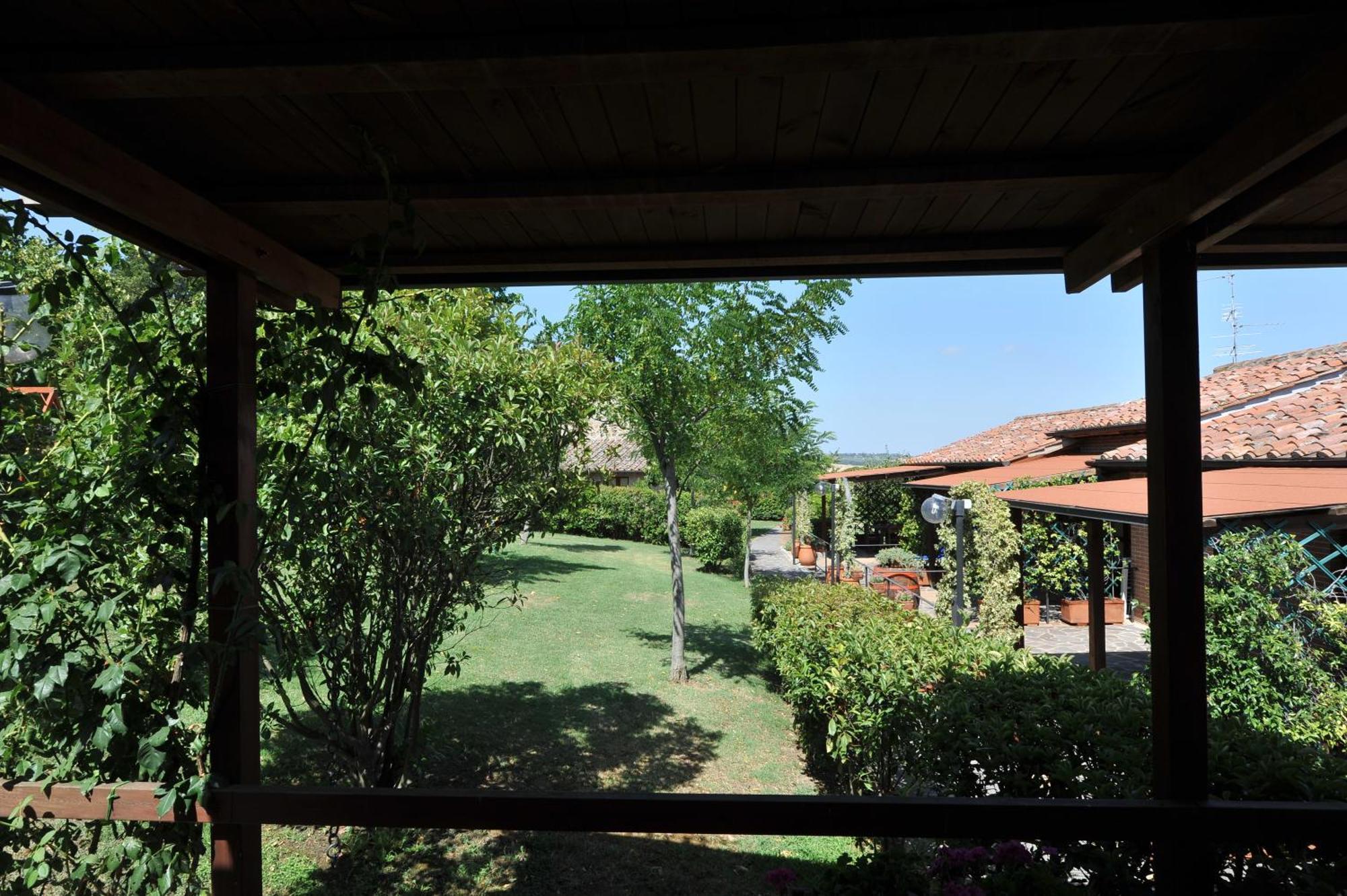 Tenuta Badia '99 Paciano Esterno foto